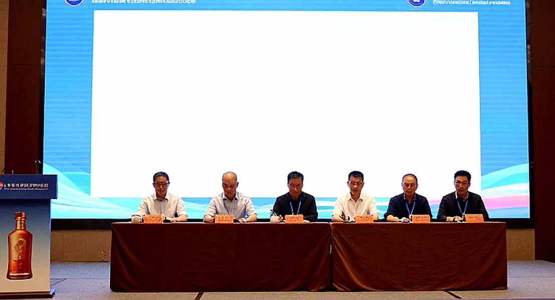 Olympiad cờ vua 2026: Ngọn đuốc đến Samarkand và ba tuyên bố cần được kiểm chứng