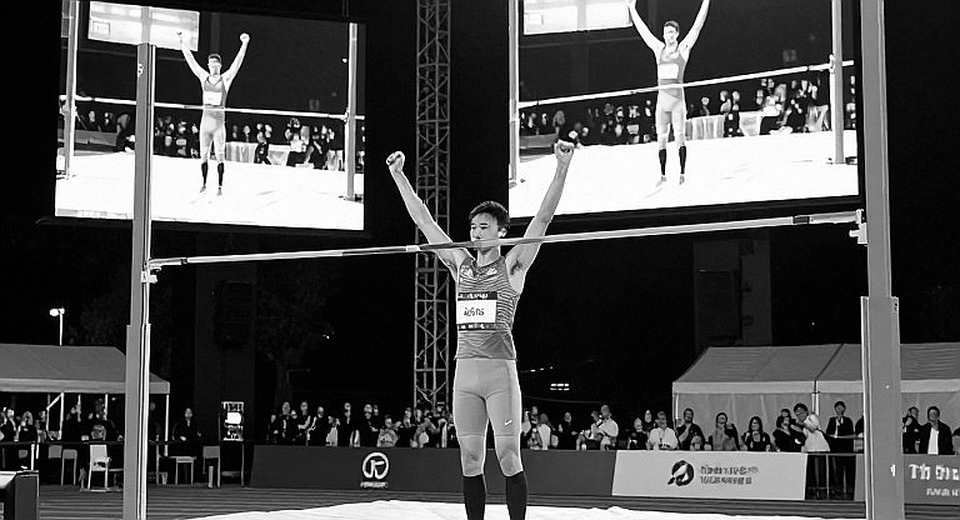 Rasselbock Backyard Ultra: ba người phụ nữ trụ lại cuối cùng và bài toán tải trọng lặp