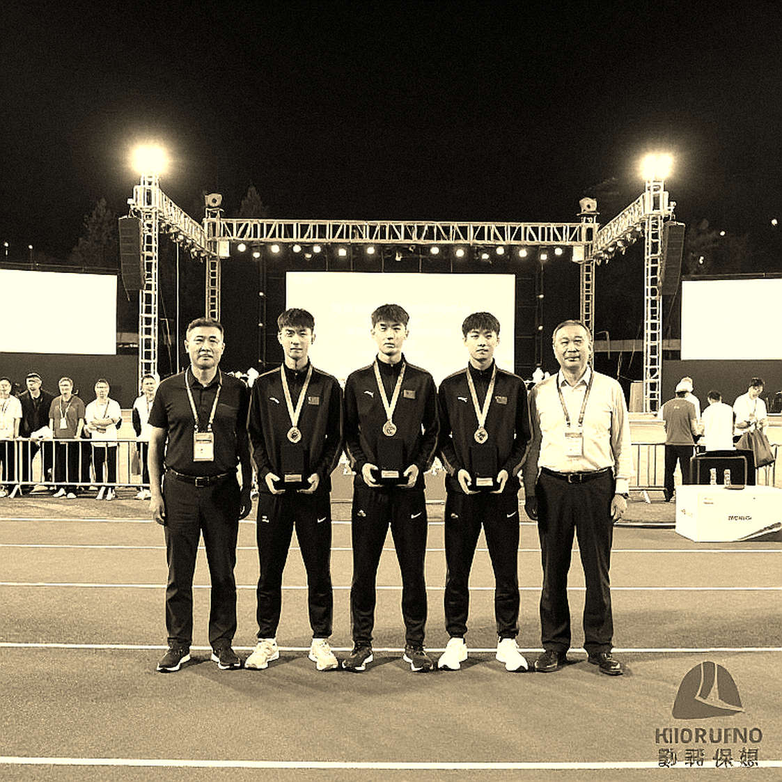 Giữa vịnh Hạ Long, một “marathon” không có cự ly 42,195 km