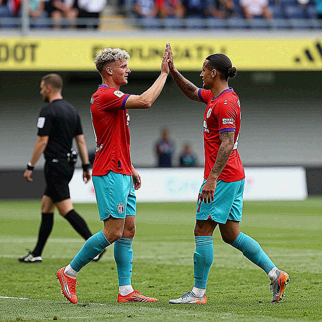 Bốn trận mở màn cúp châu Âu: Sunderland sau 53 năm, Milan dưới sức ép và cái giá thật của một suất dự cúp